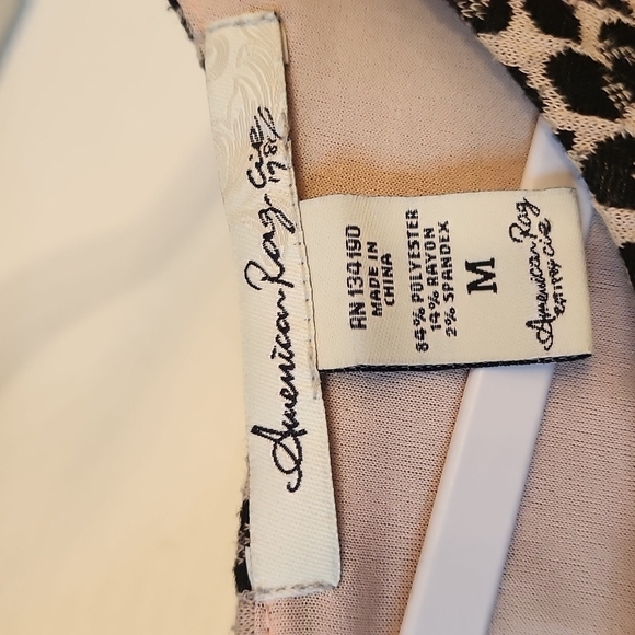 American Rag tanktop. Animal print size M - Picture 5 of 5